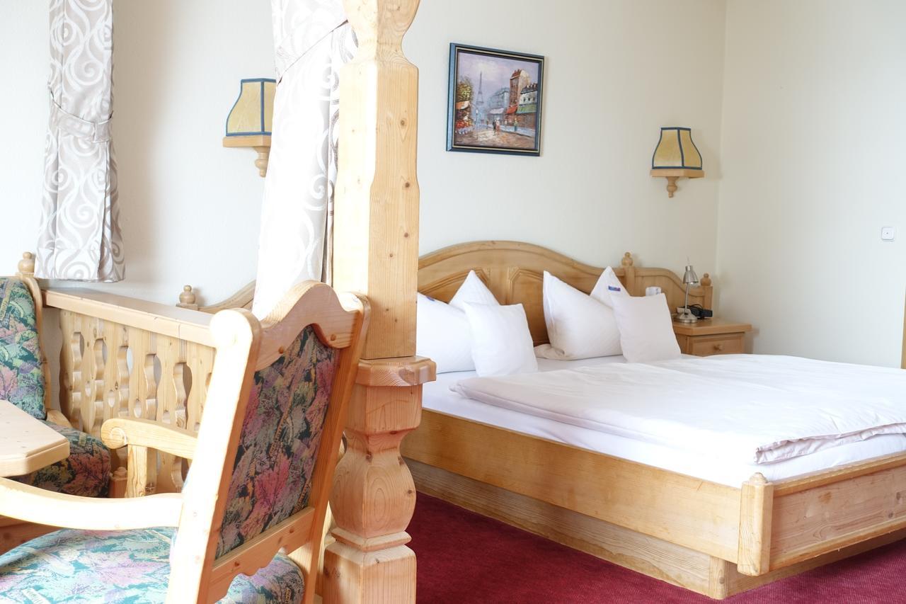 Hotel Gasthof Schoenblick Neumarkt in der Oberpfalz Esterno foto